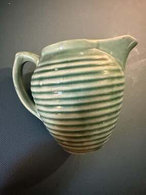 Vintage USA Pottery 907 Ribbed Ringware Creamer Pitcher Jade Green - AS IS